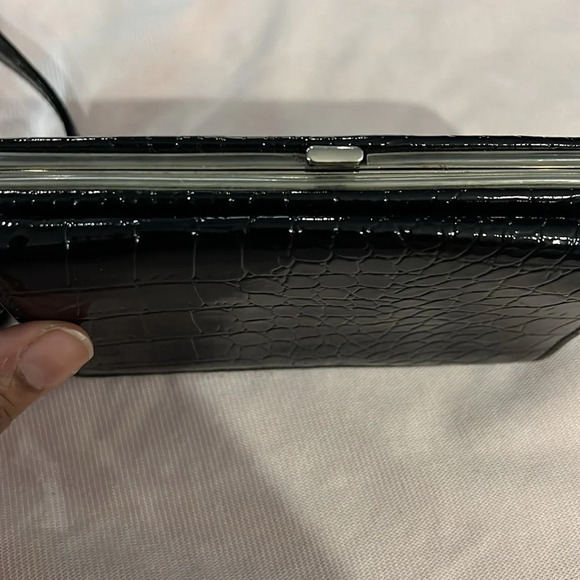 Black Crocodile wristlet - Picture 2 of 5